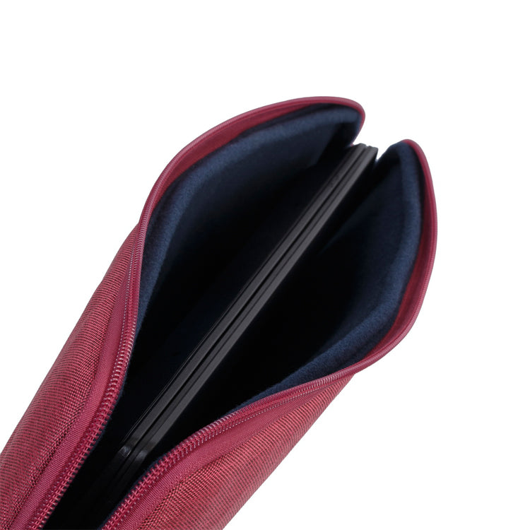 RivaCase 7704 Red Laptop Sleeve 13.3"-14"