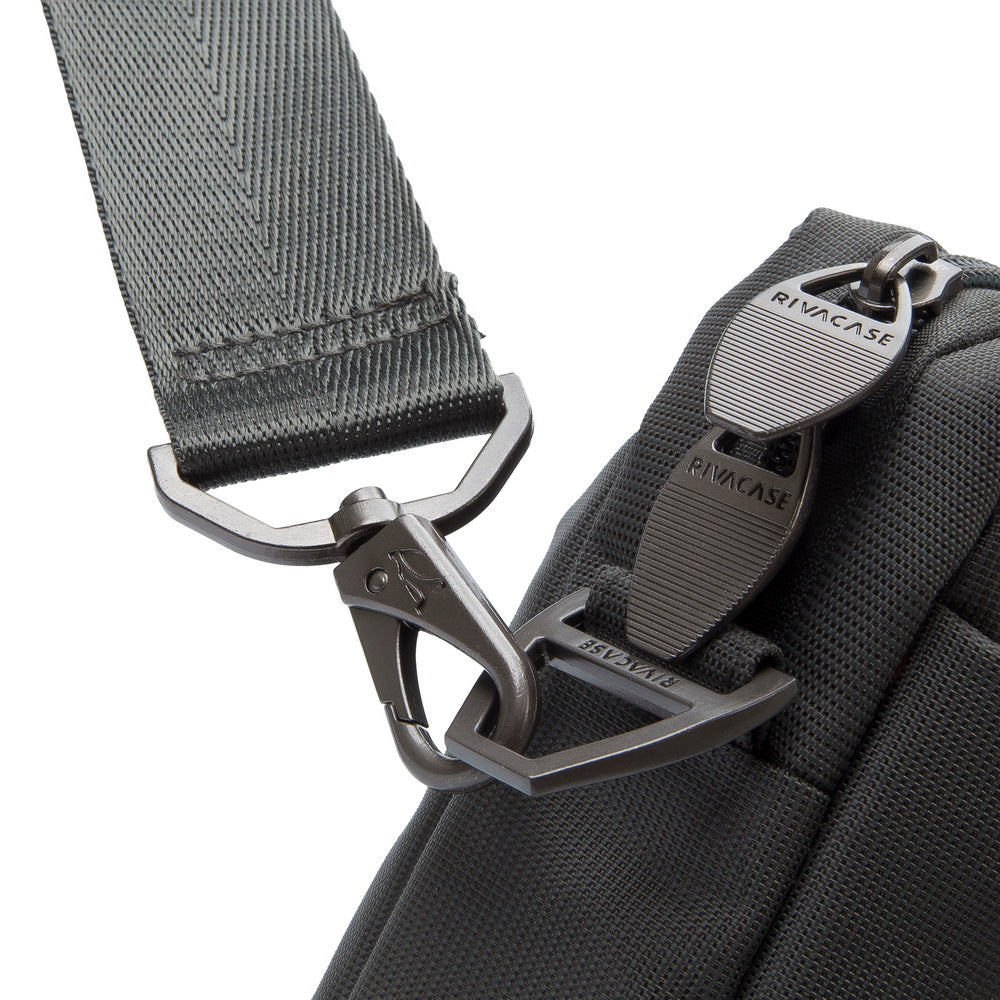 RivaCase 8630 Laptop Bag 15.6"